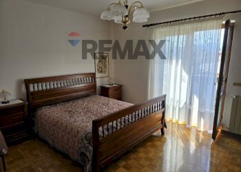 Camera / camera da letto - Independent house Lamon - photo 30