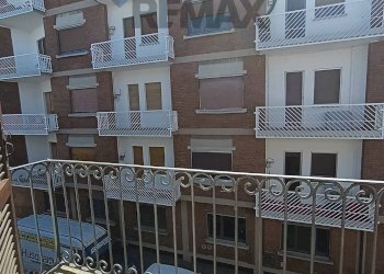 Balcone - Bilocale Via Marsala
 
11, Novara - foto 10