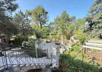 giardino - Casa semi indipendente Via Bucci
 
SNC, Vico del Gargano - foto 4