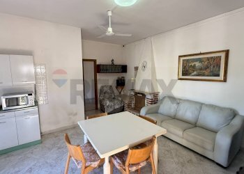 soggiorno - Casa semi indipendente Via Bucci
 
SNC, Vico del Gargano - foto 8