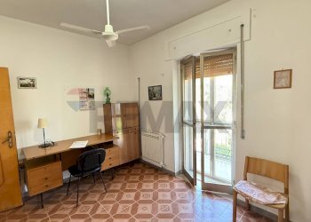 camera - Casa semi indipendente Via Bucci
 
SNC, Vico del Gargano - foto 14