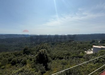 vista sulla natura - Casa semi indipendente Via Bucci
 
SNC, Vico del Gargano - foto 29