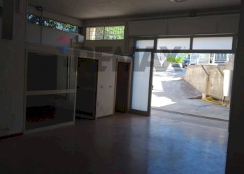 Stanza vuota - Magazzino Località Defensola, Vieste - foto 20