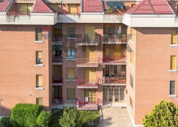 Edificio all\'aperto - Four-room apartment Via Antonio Gramsci
 
71, Fidenza - photo 3