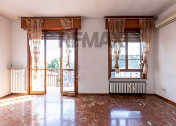 Stanza vuota - Four-room apartment Via Antonio Gramsci
 
71, Fidenza - photo 8