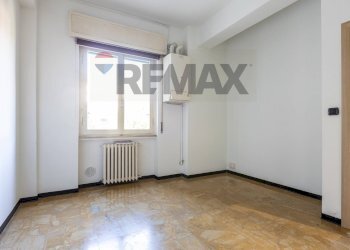 Stanza vuota - Ufficio Viale G. Matteotti
20, Salsomaggiore Terme - foto 4