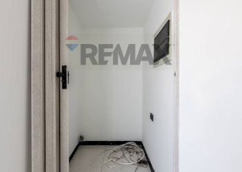 Stanza vuota - Ufficio Viale G. Matteotti
20, Salsomaggiore Terme - foto 24