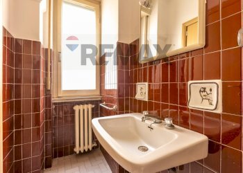 Bagno - Ufficio Viale G. Matteotti
20, Salsomaggiore Terme - foto 33