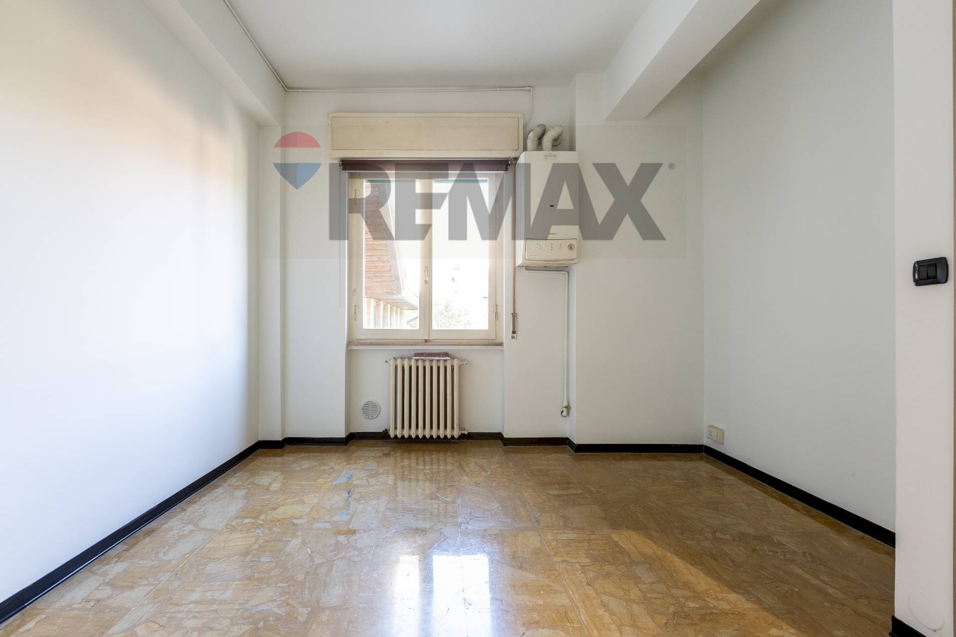 Stanza vuota - Quadrilocale Viale G. Matteotti
 
20, Salsomaggiore Terme - foto 1