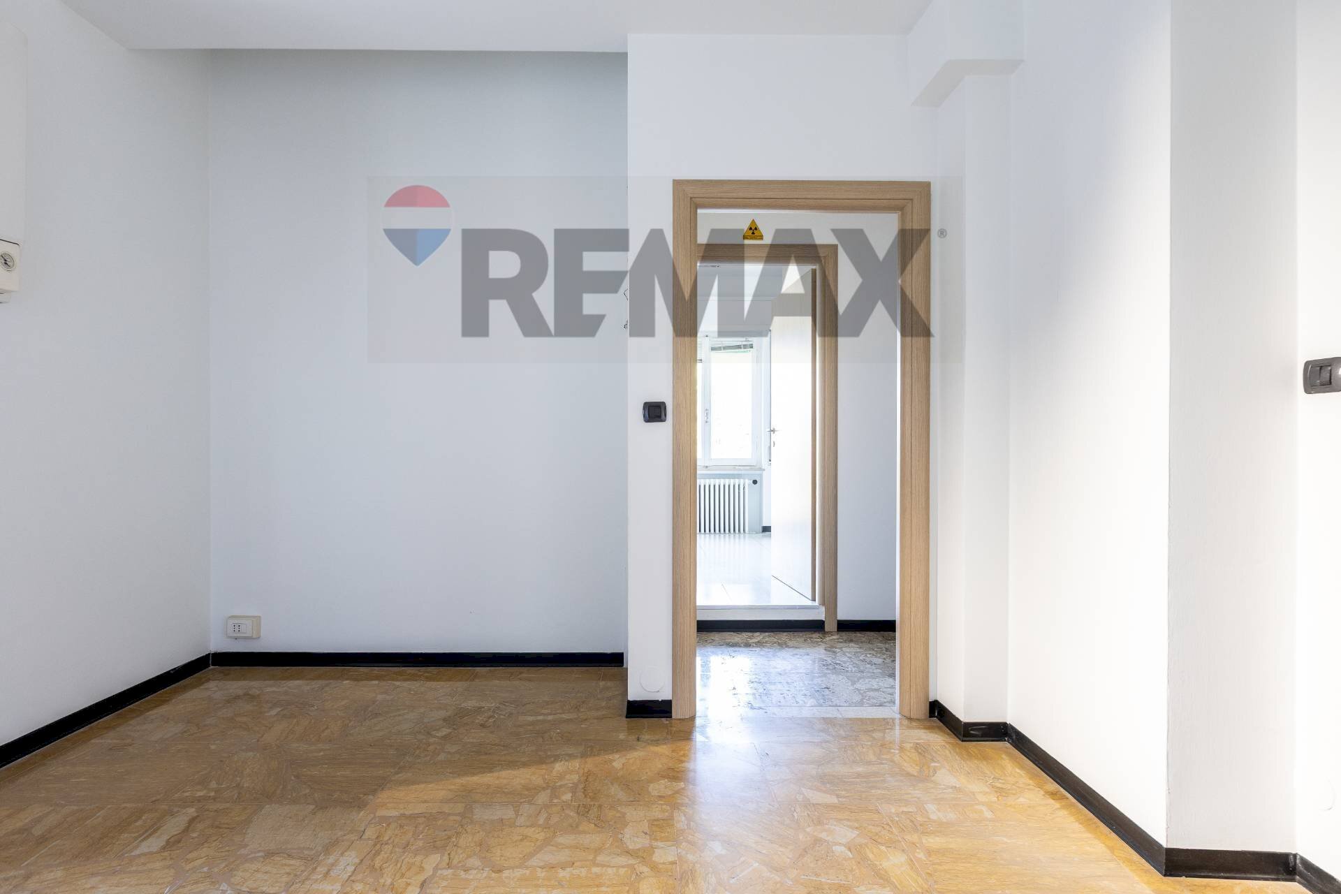 Stanza vuota - Quadrilocale Viale G. Matteotti
20, Salsomaggiore Terme - foto 3