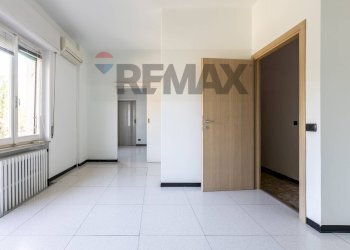Stanza vuota - Quadrilocale Viale G. Matteotti
20, Salsomaggiore Terme - foto 11