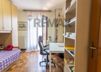 Camera / camera da letto - Casa semi indipendente Via Caduti di Cefalonia e Corfù
 
8, Salsomaggiore Terme - foto 28