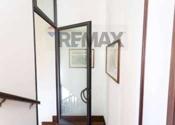 Scale - Casa semi indipendente Via Caduti di Cefalonia e Corfù
 
8, Salsomaggiore Terme - foto 40