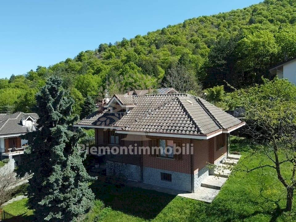 Foto 1 - Villa via Gran Sasso
 
11, Trana - photo 1