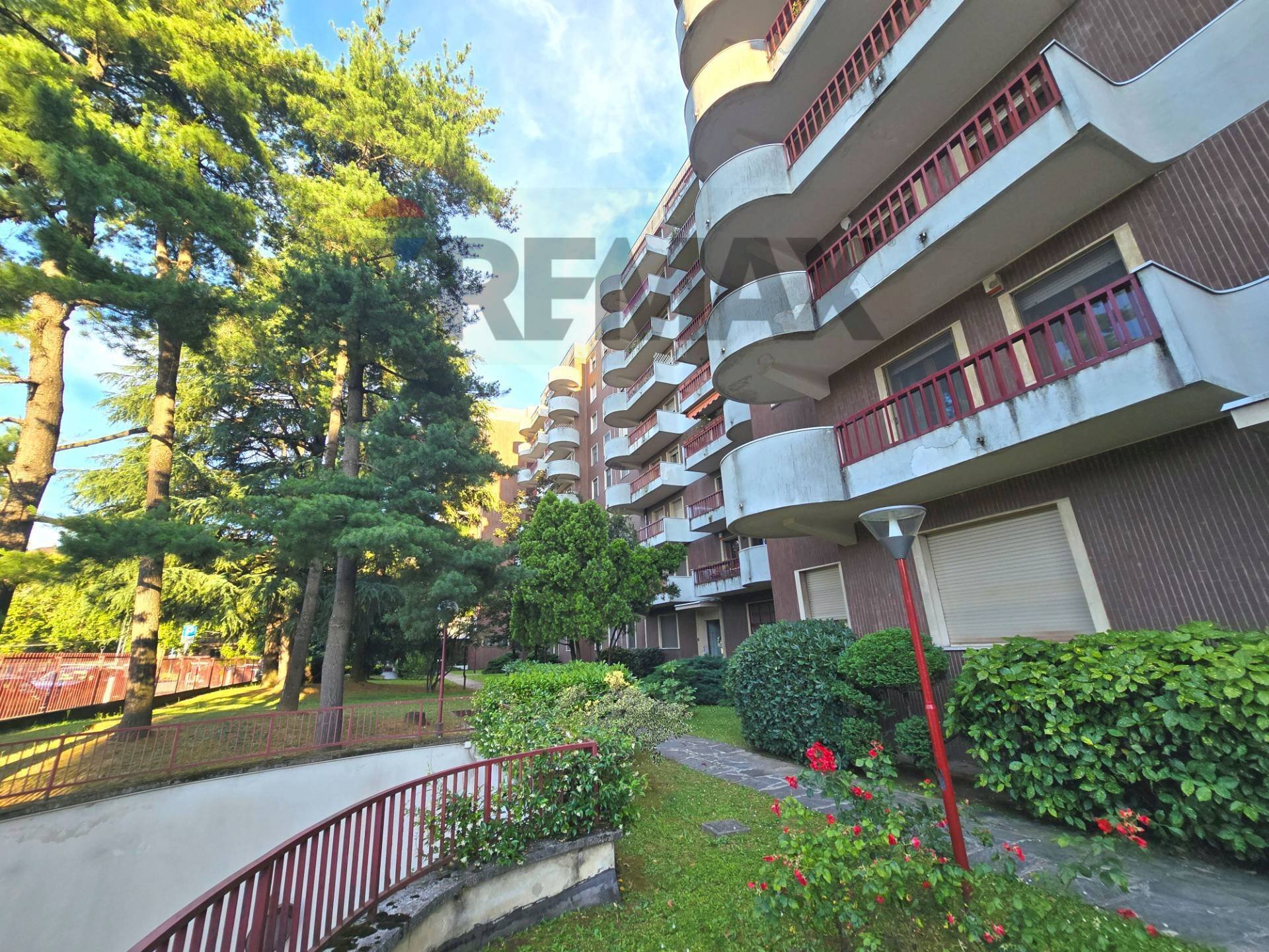 Edificio all\'aperto - Trilocale Via Guido Guarini Matteucci
 
1, Milano - foto 2