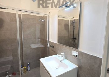 Bagno - Trilocale Via Guido Guarini Matteucci
 
1, Milano - foto 18
