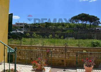 Giardino - Villa Via Cupa delle Fescine
 
35, Pozzuoli - photo 2