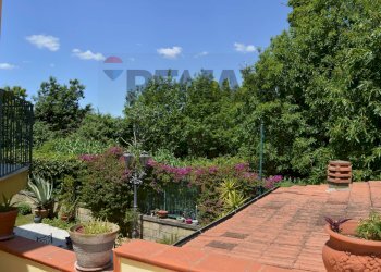 Giardino - Villa Via Cupa delle Fescine
 
35, Pozzuoli - photo 3