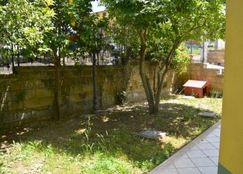 Giardino - Villa Via Cupa delle Fescine
 
35, Pozzuoli - photo 6