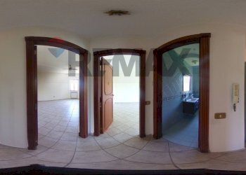 Hall / corridoio - Villa Via Cupa delle Fescine
 
35, Pozzuoli - photo 97