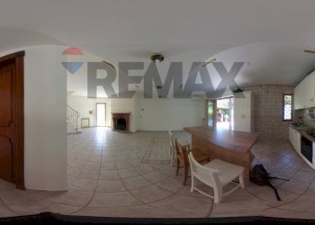 Sala da pranzo - Villa Via Cupa delle Fescine
 
35, Pozzuoli - photo 118
