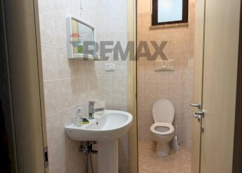 Bagno - Commercial Activity Via dei Pentri
 
1, Castel di Sangro - photo 8