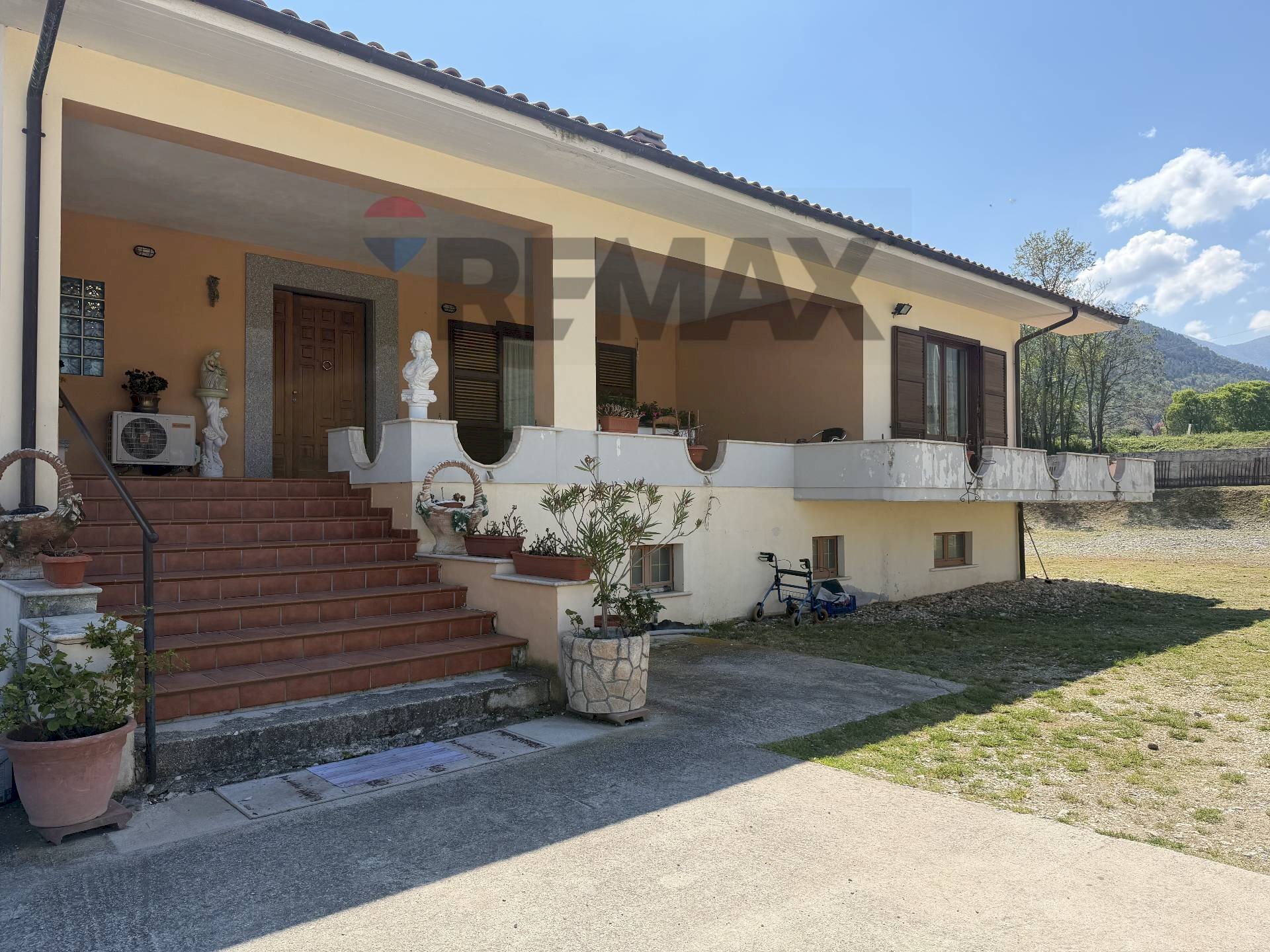 Casa all\'aperto - Villa Via Torre
 
31, Introdacqua - photo 1