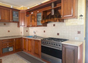 Cucina - Villa Via Torre
 
31, Introdacqua - foto 9