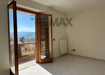 Stanza vuota - Casa indipendente Via Volturno
 
24, Scapoli - foto 7
