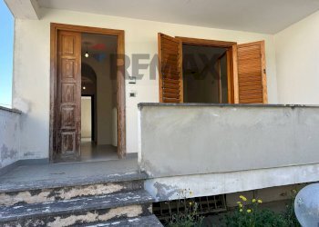 Edificio all\'aperto - Casa indipendente Via Volturno
 
24, Scapoli - foto 35