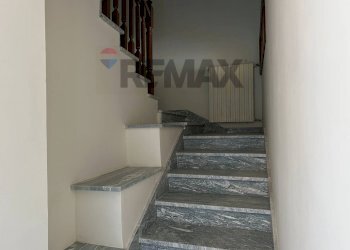 Scale - Casa indipendente Via Volturno
 
24, Scapoli - foto 53