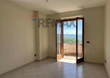 Stanza vuota - Casa indipendente Via Volturno
 
24, Scapoli - foto 67