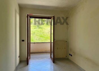 Stanza vuota - Casa indipendente Via Volturno
 
24, Scapoli - foto 86