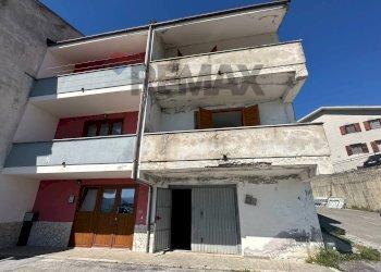 Edificio all\'aperto - Casa indipendente Via Volturno
 
24, Scapoli - foto 117