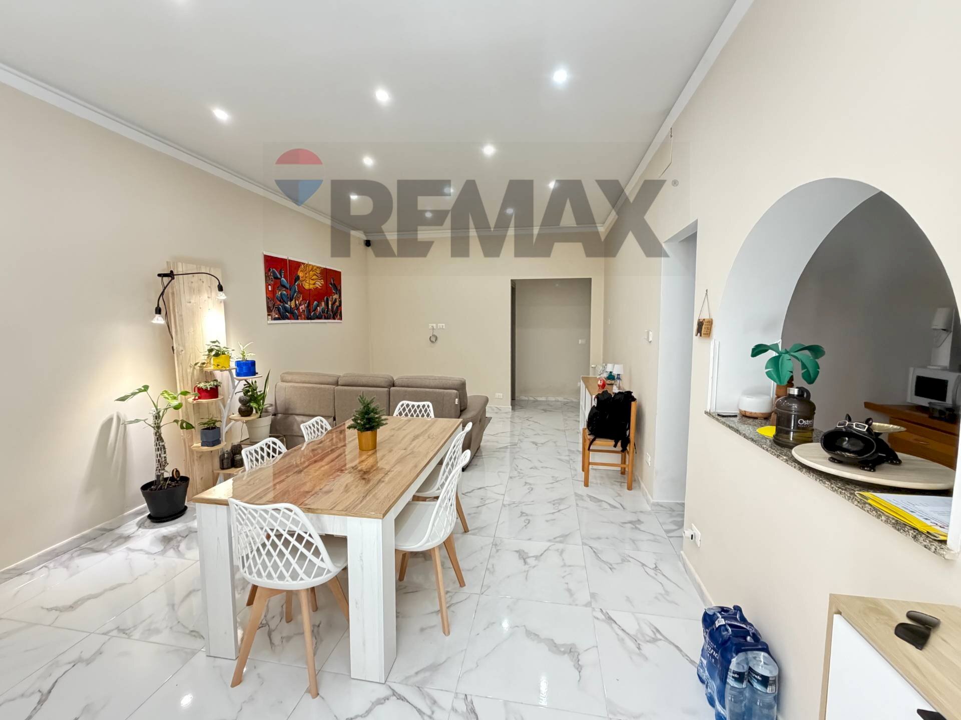 Sala da pranzo - Trilocale Via Lombardia
 
6, Villabate - foto 1
