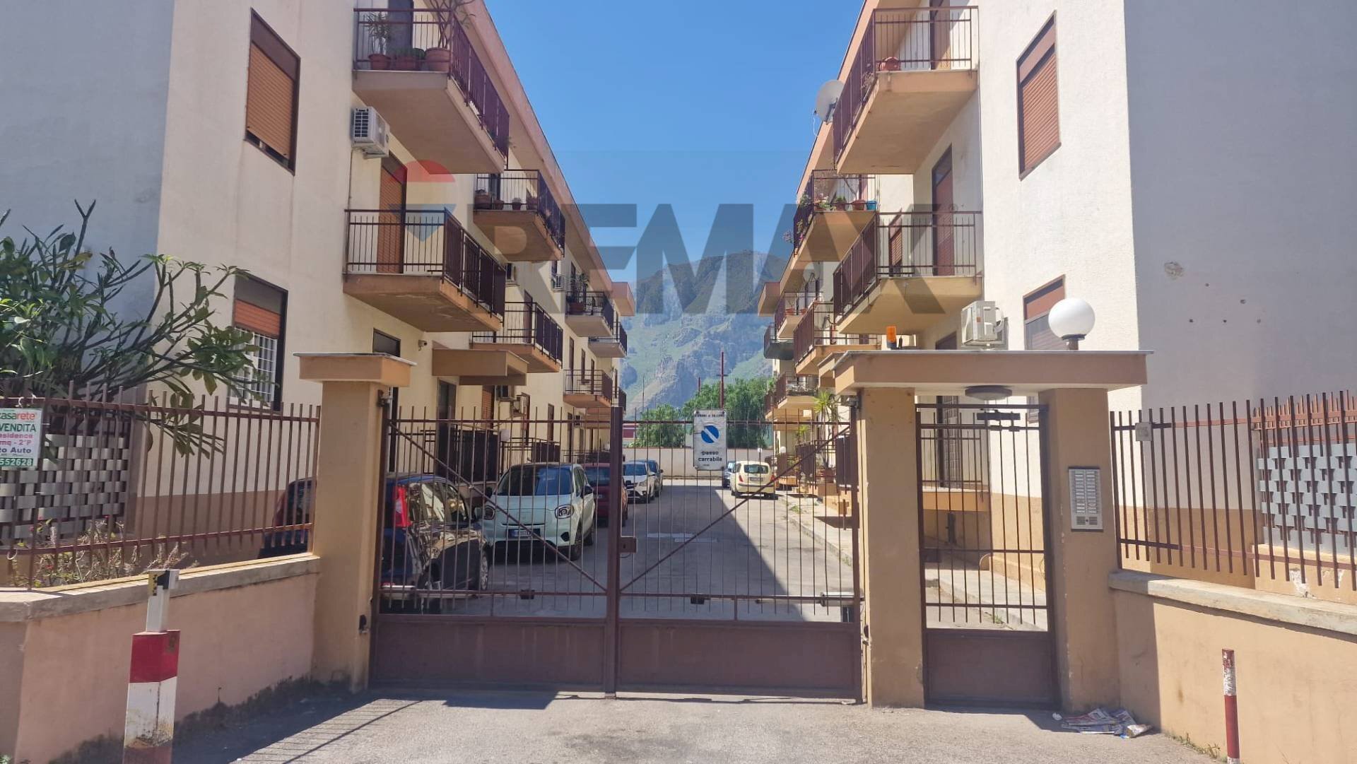 Edificio all\'aperto - Appartamento Corso dei mille
 
1315, Palermo - foto 1