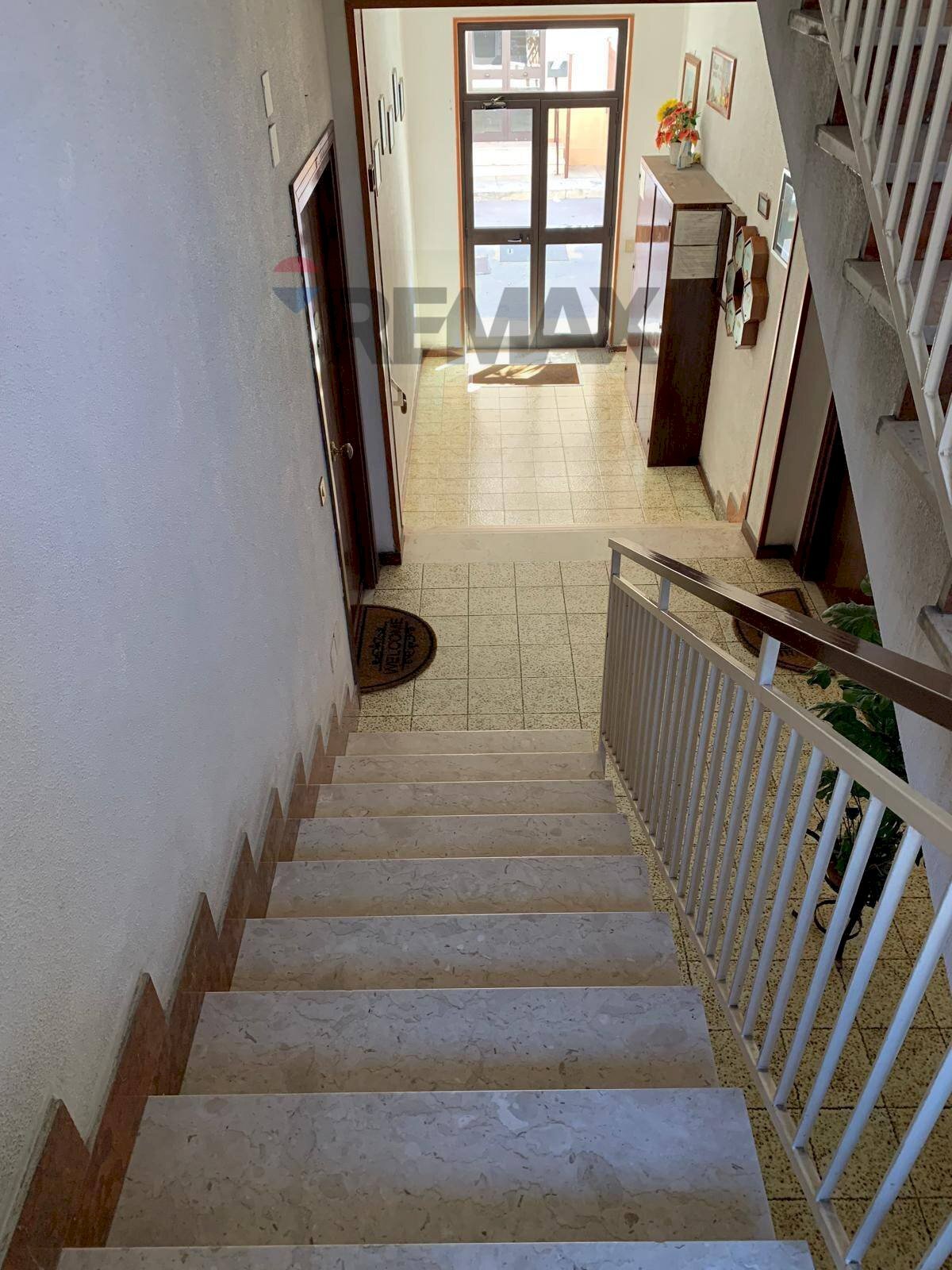 Scale - Appartamento Corso dei mille
1315, Palermo - foto 2