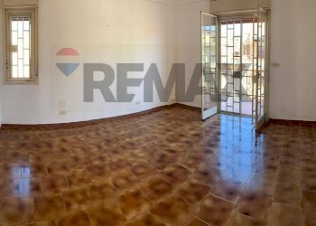 Stanza vuota - Appartamento Corso dei mille
 
1315, Palermo - foto 8