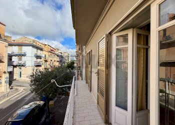 Balcone - Four-room apartment Via Roma
 
56, Ragusa - photo 15