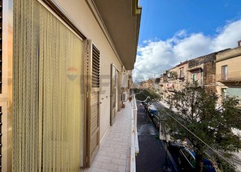 Balcone - Four-room apartment Via Roma
 
56, Ragusa - photo 16
