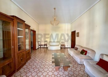 Soggiorno - Four-room apartment Via Roma
 
56, Ragusa - photo 17