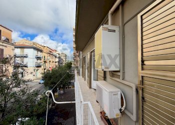 Balcone - Four-room apartment Via Roma
 
56, Ragusa - photo 29