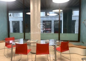Foto 4 - Negozio Via Maurizio Gonzaga
5, Milano - foto 4