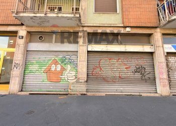 Edificio all\'aperto - Shop via ajaccio
 
5, Milano - photo 1