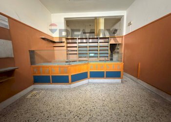 Scale - Shop via ajaccio
 
5, Milano - photo 13
