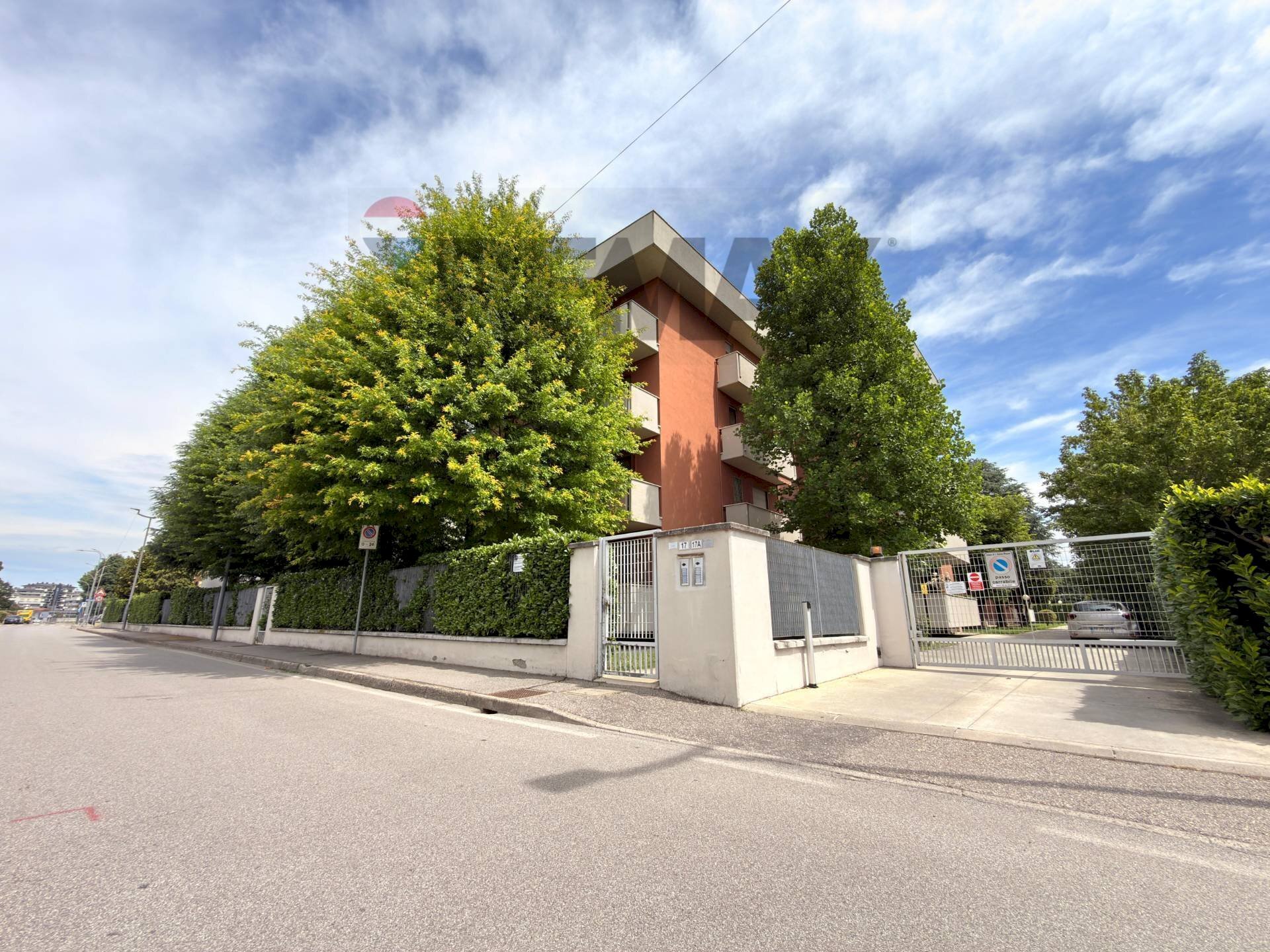 Edificio all\'aperto - Four-room apartment via toscana
 
17, San Giuliano Milanese - photo 1