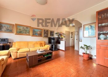 Soggiorno - Four-room apartment via toscana
 
17, San Giuliano Milanese - photo 7