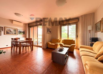 Sala da pranzo - Four-room apartment via toscana
 
17, San Giuliano Milanese - photo 10