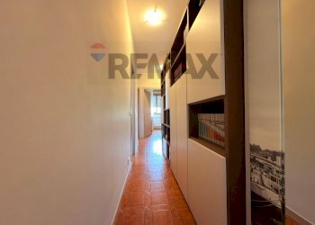 Hall / corridoio - Four-room apartment via toscana
 
17, San Giuliano Milanese - photo 24