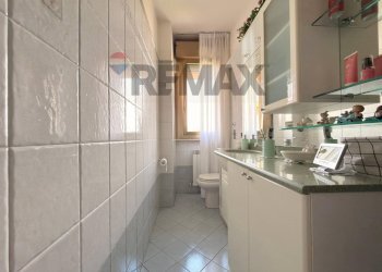 Bagno - Four-room apartment via toscana
 
17, San Giuliano Milanese - photo 26